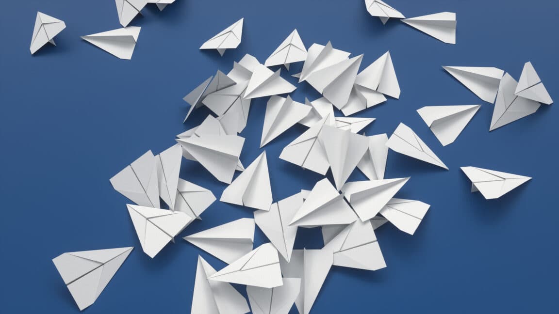 Ryanair Ditches Paper Boarding Passes: App Download Required!